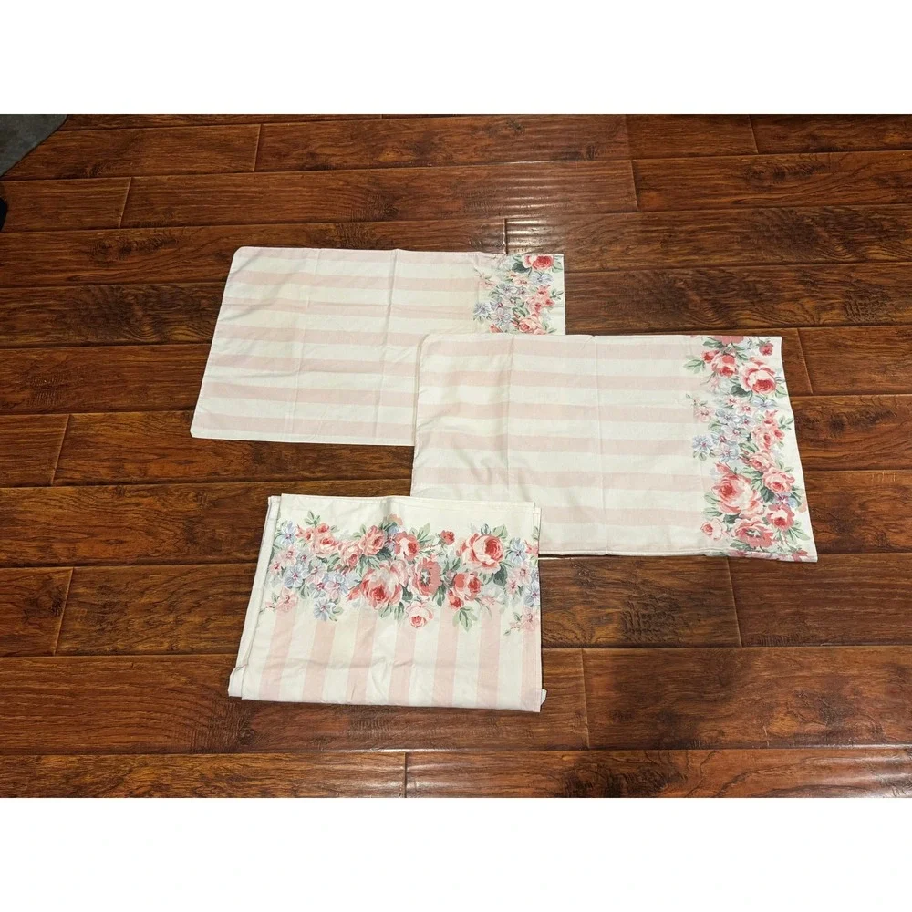 Vintage West Point Pepperell Full Flat Sheet 2 Pillowcases Floral Cottagecore US